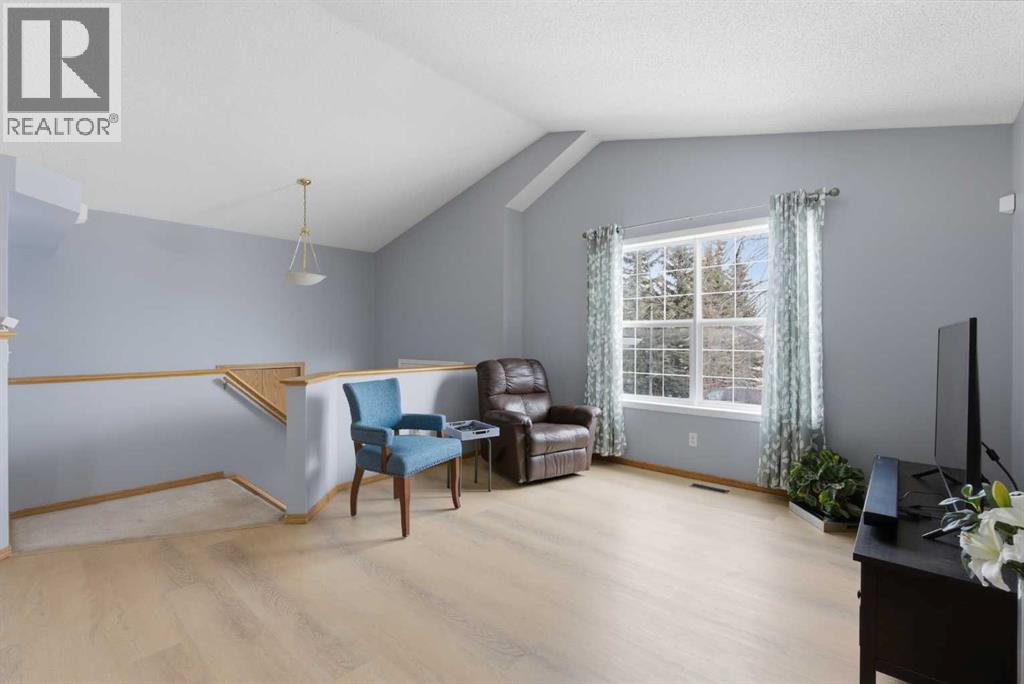 77 Bridleglen Road SW, Calgary, Alberta  T2Y 3X5 - Photo 3 - A2297802