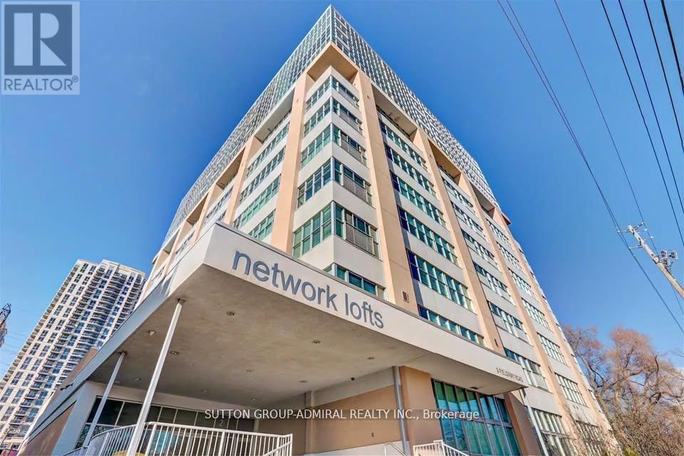 717 - 2 FIELDWAY ROAD, Toronto, Ontario