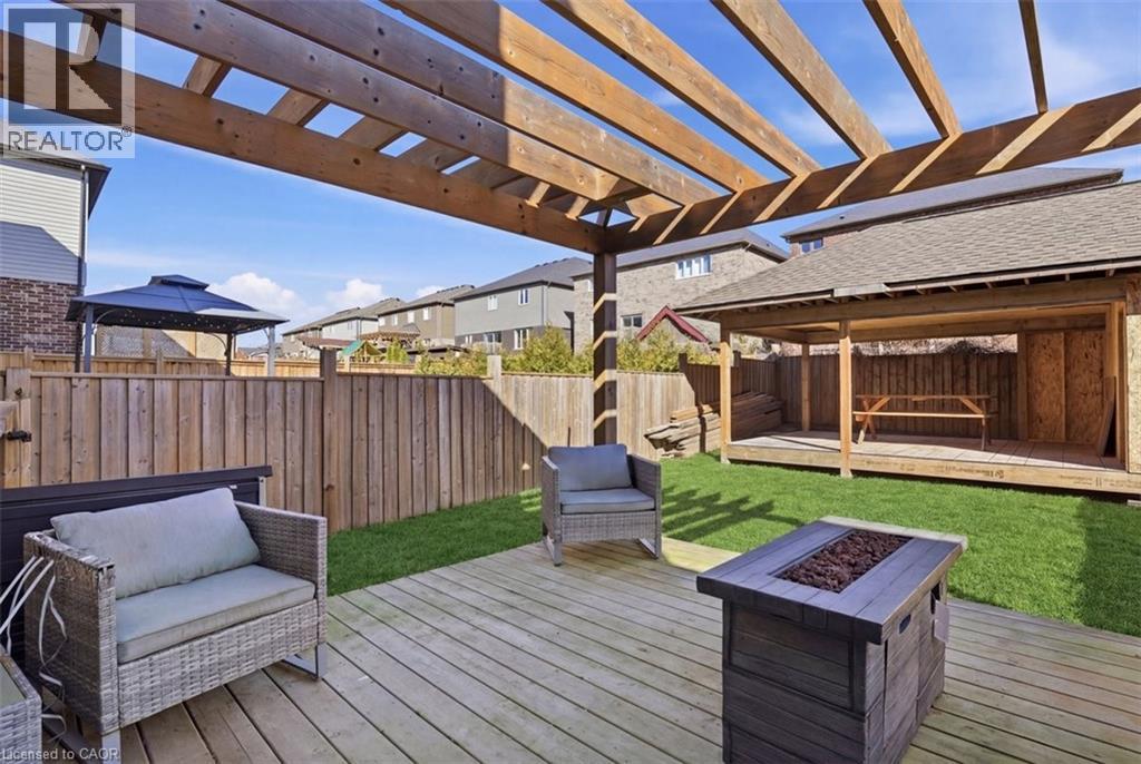 18 Vic Chambers Place, Paris, Ontario  N3L 0E6 - Photo 24 - 40812305