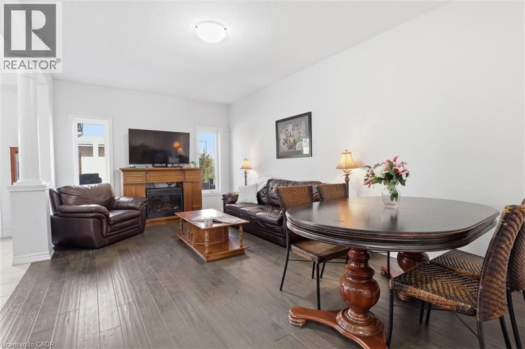 18 Vic Chambers Place, Paris, Ontario  N3L 0E6 - Photo 4 - 40812305