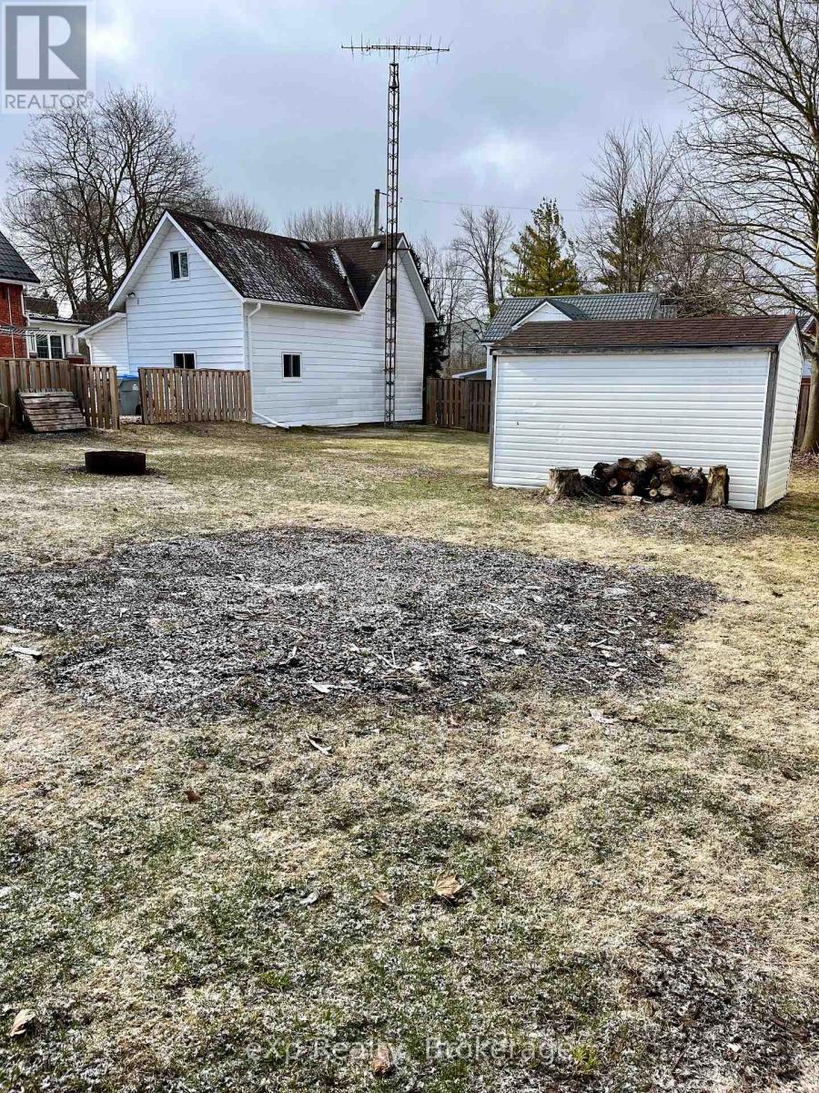 8 West Street, Perth East, Ontario  N0K 1M0 - Photo 40 - X12927276