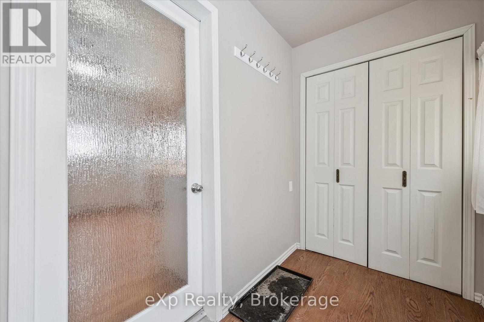 8 West Street, Perth East, Ontario  N0K 1M0 - Photo 6 - X12927276
