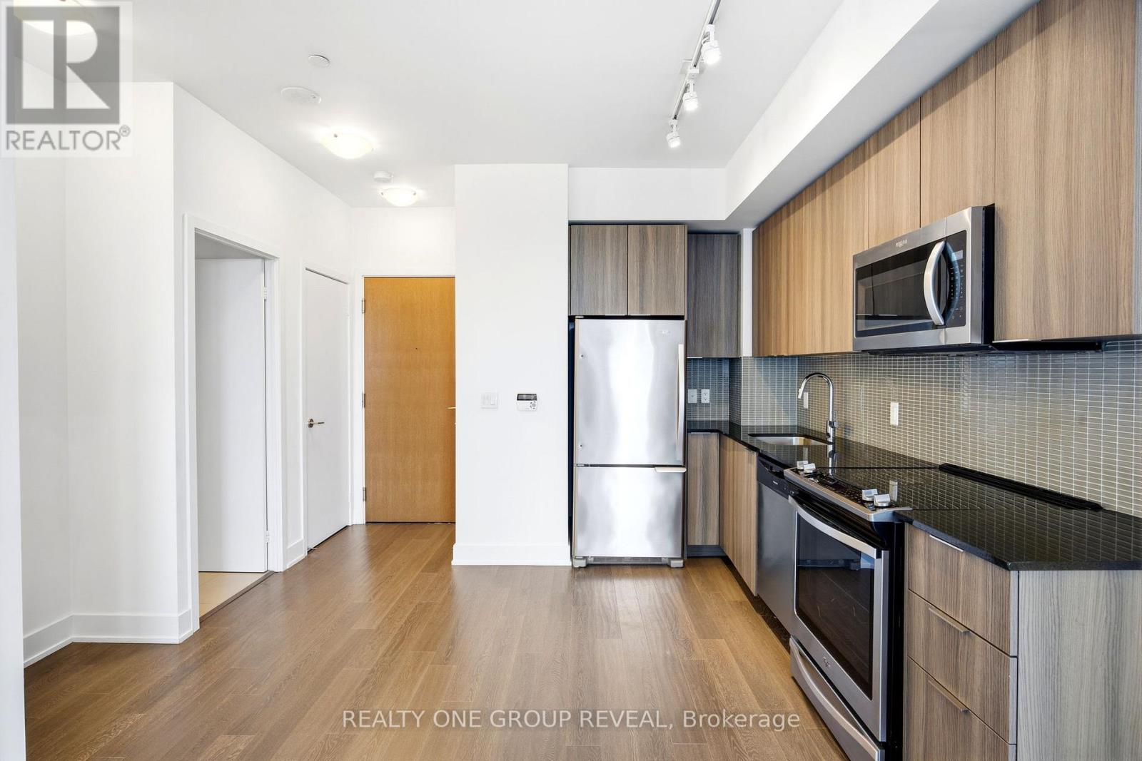 3214 - 30 Shore Breeze Drive, Toronto, Ontario  M8V 0J1 - Photo 20 - W13028418