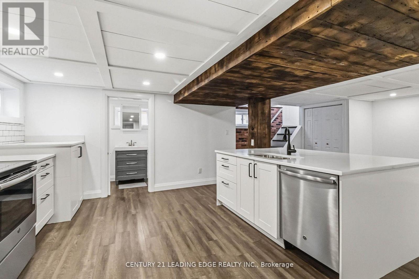 623 Wickens Avenue, Burlington, Ontario  L7T 3T1 - Photo 39 - W13038250