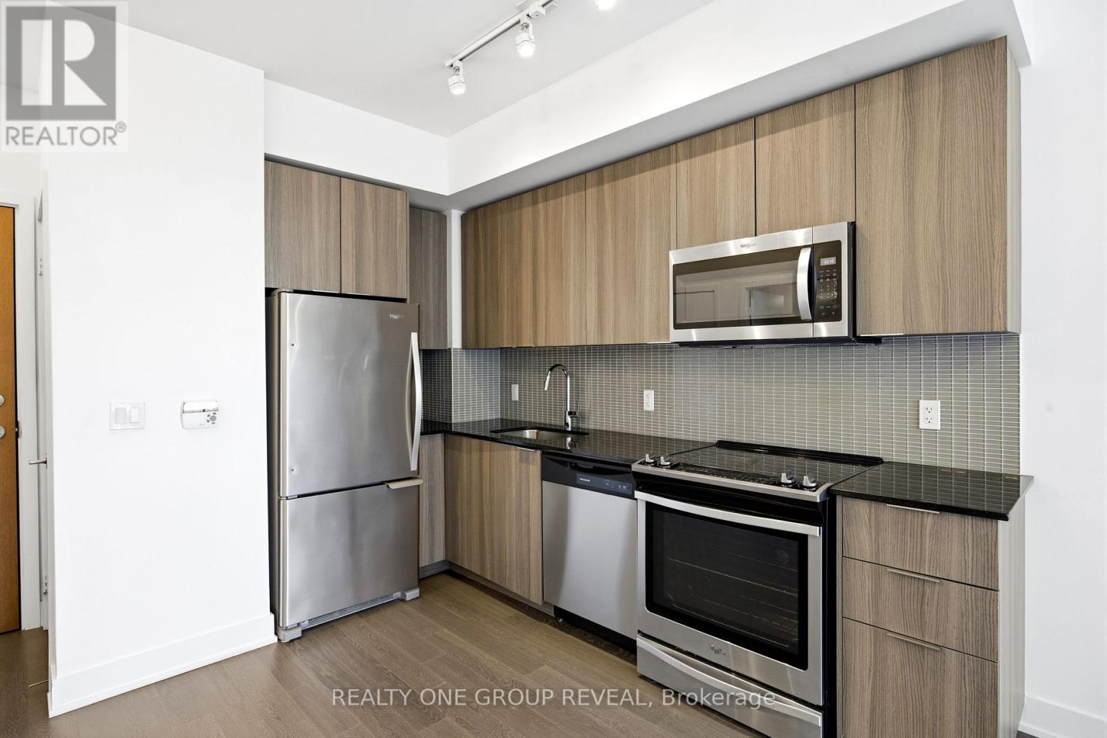 3214 - 30 Shore Breeze Drive, Toronto, Ontario  M8V 0J1 - Photo 21 - W13028418