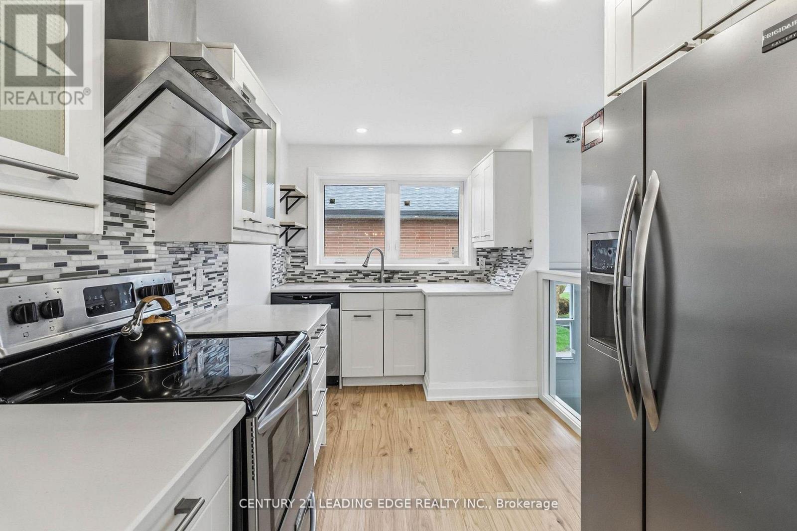 623 Wickens Avenue, Burlington, Ontario  L7T 3T1 - Photo 19 - W13038250