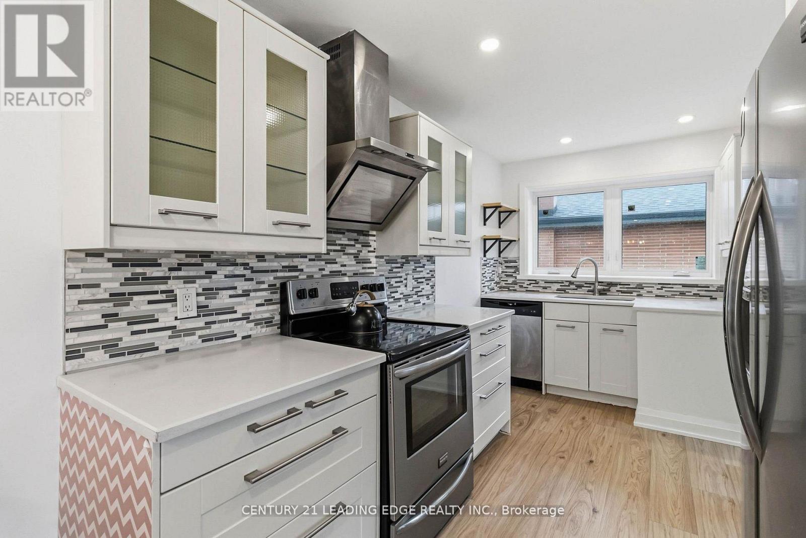 623 Wickens Avenue, Burlington, Ontario  L7T 3T1 - Photo 17 - W13038250