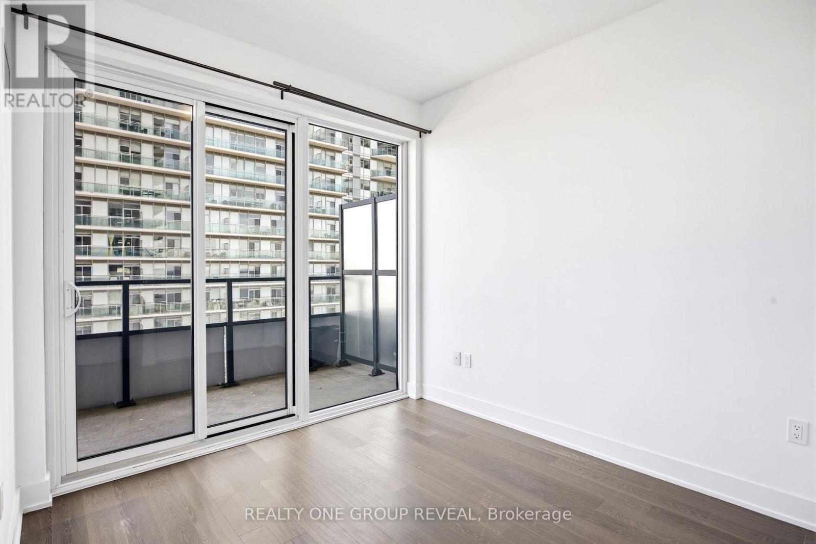 3214 - 30 Shore Breeze Drive, Toronto, Ontario  M8V 0J1 - Photo 23 - W13028418