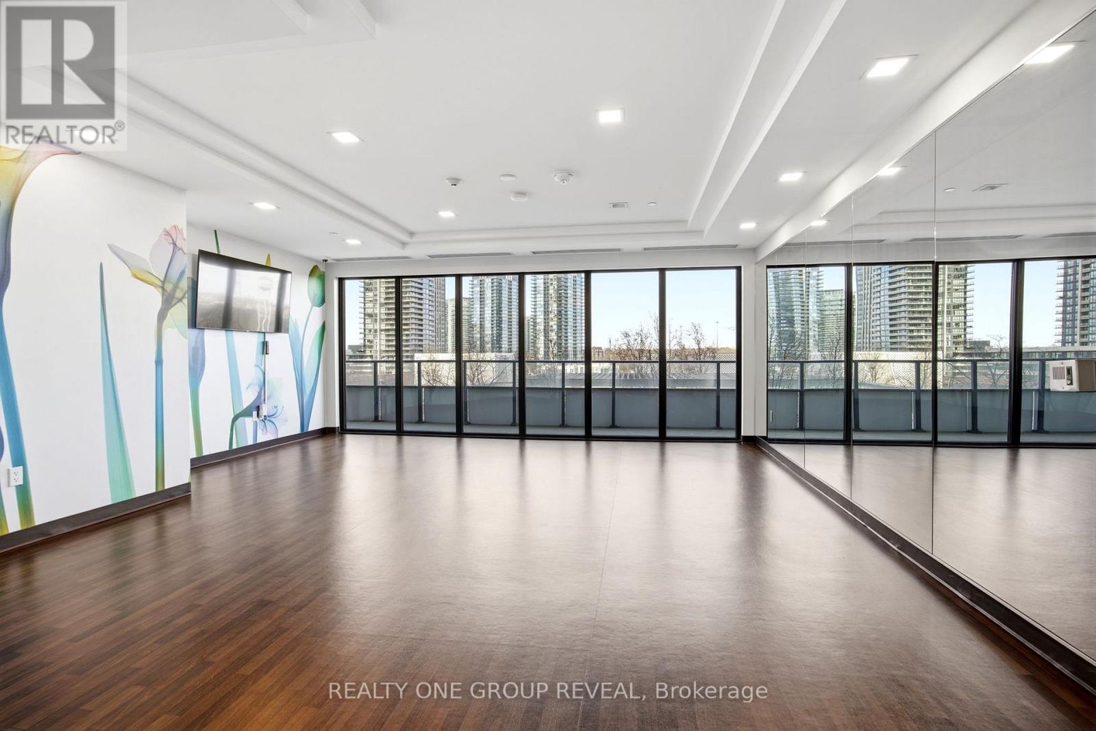 3214 - 30 Shore Breeze Drive, Toronto, Ontario  M8V 0J1 - Photo 33 - W13028418