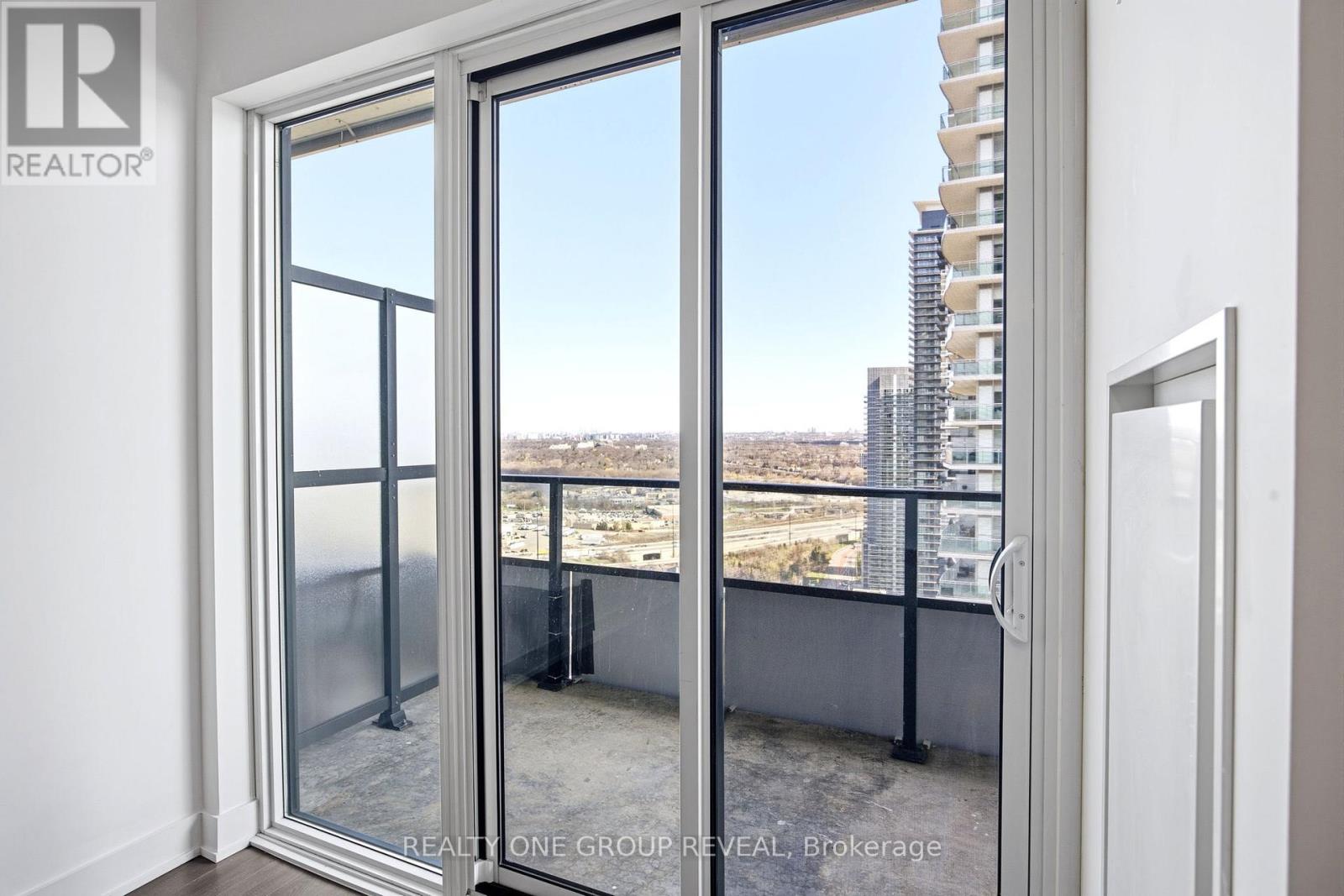 3214 - 30 Shore Breeze Drive, Toronto, Ontario  M8V 0J1 - Photo 14 - W13028418