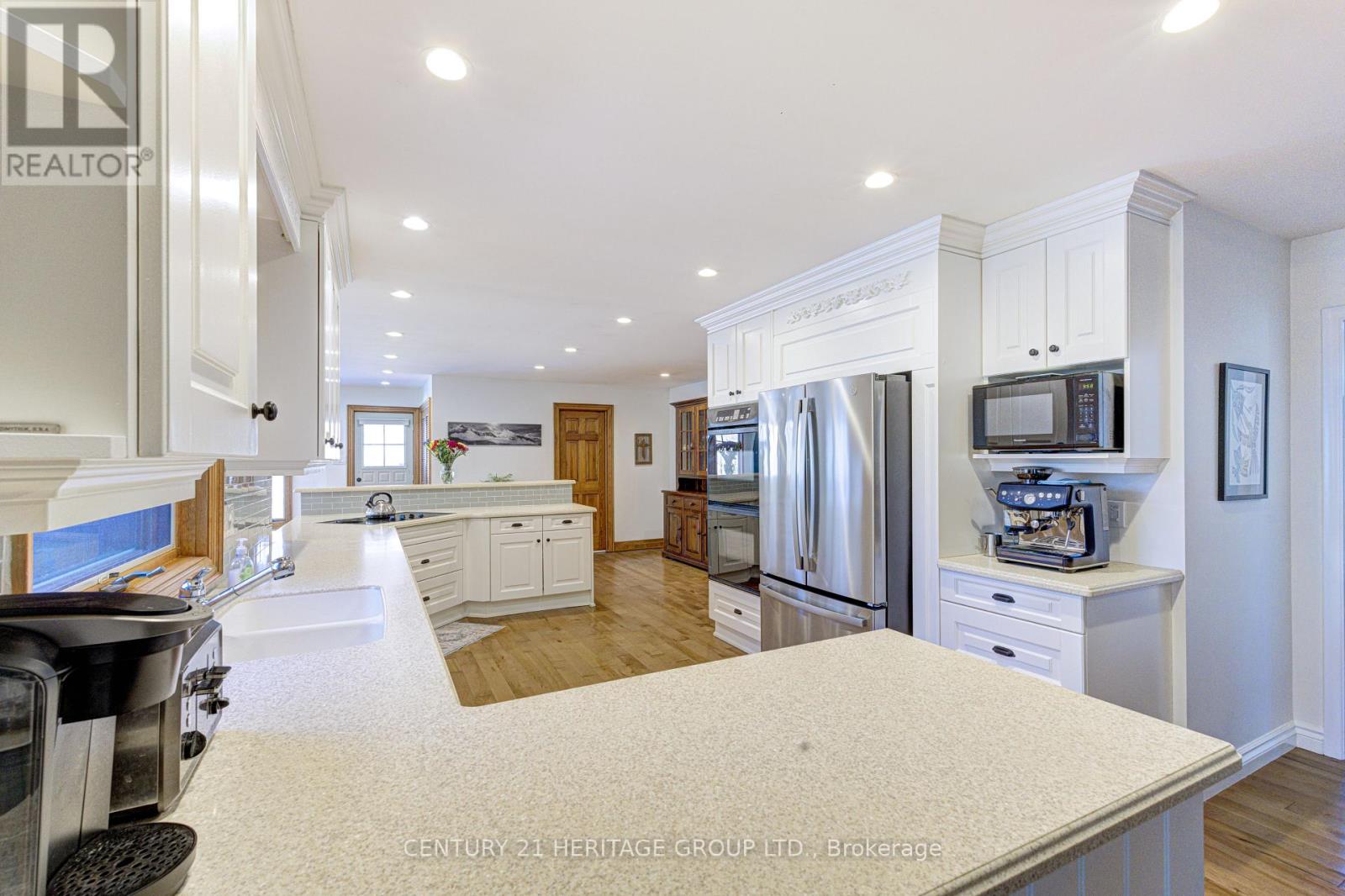 6110 Tenth Line, Erin, Ontario  N0B 1T0 - Photo 6 - X13036708