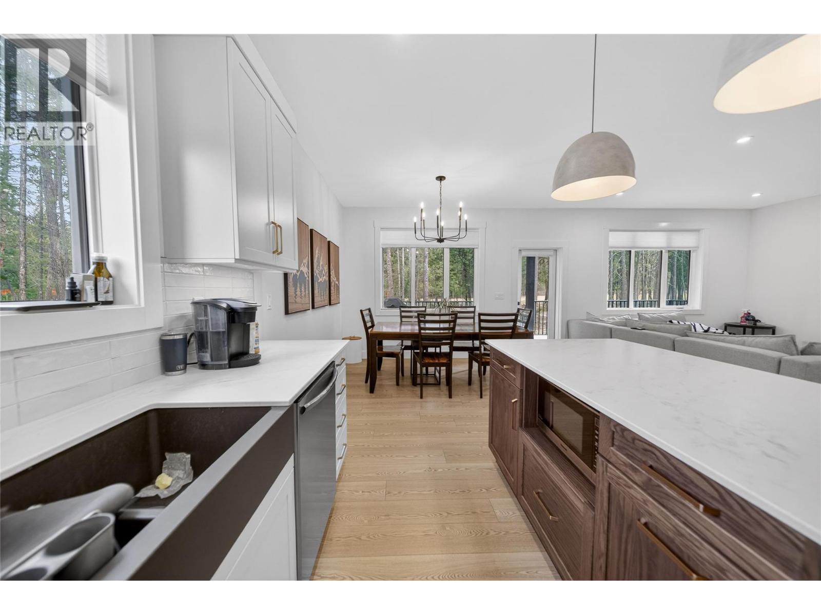 237 Shadow Mountain Boulevard, Cranbrook, British Columbia  V1C 0C6 - Photo 7 - 10384156