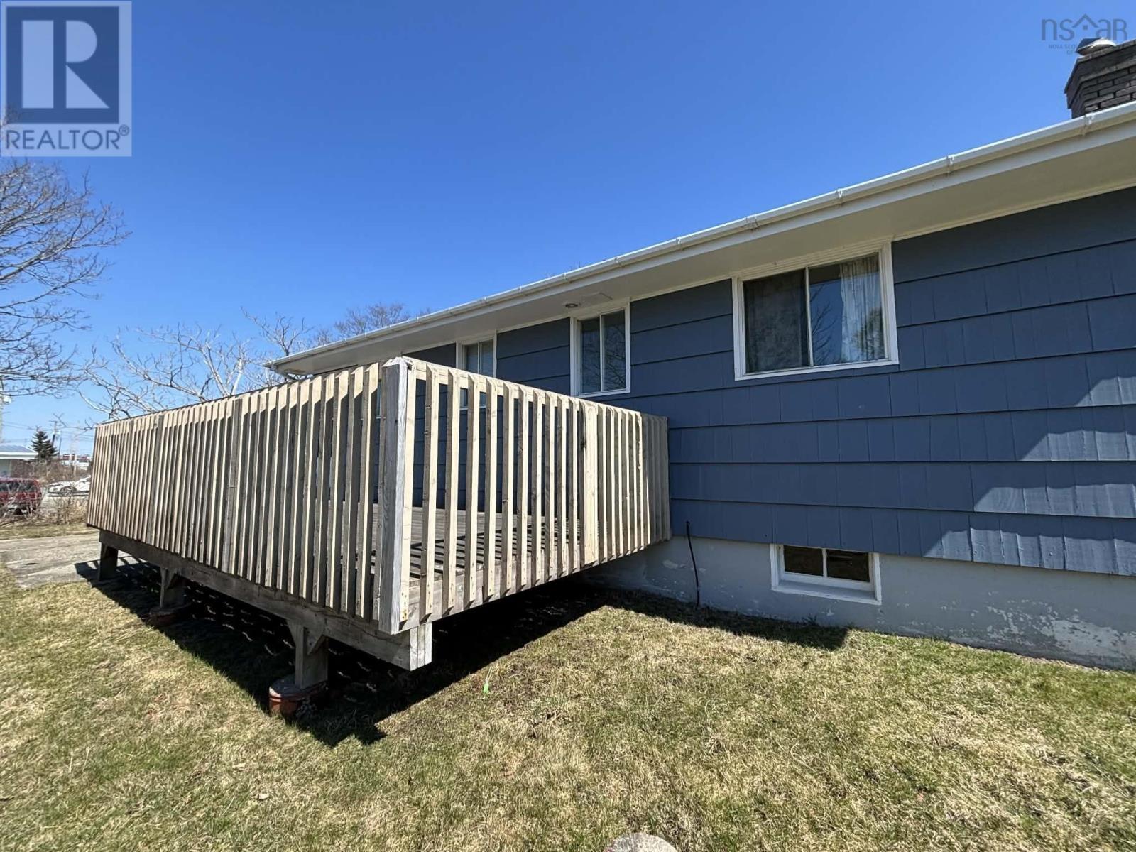 240 Pleasant Street, Yarmouth, Nova Scotia  B5A 2K4 - Photo 15 - 202608317