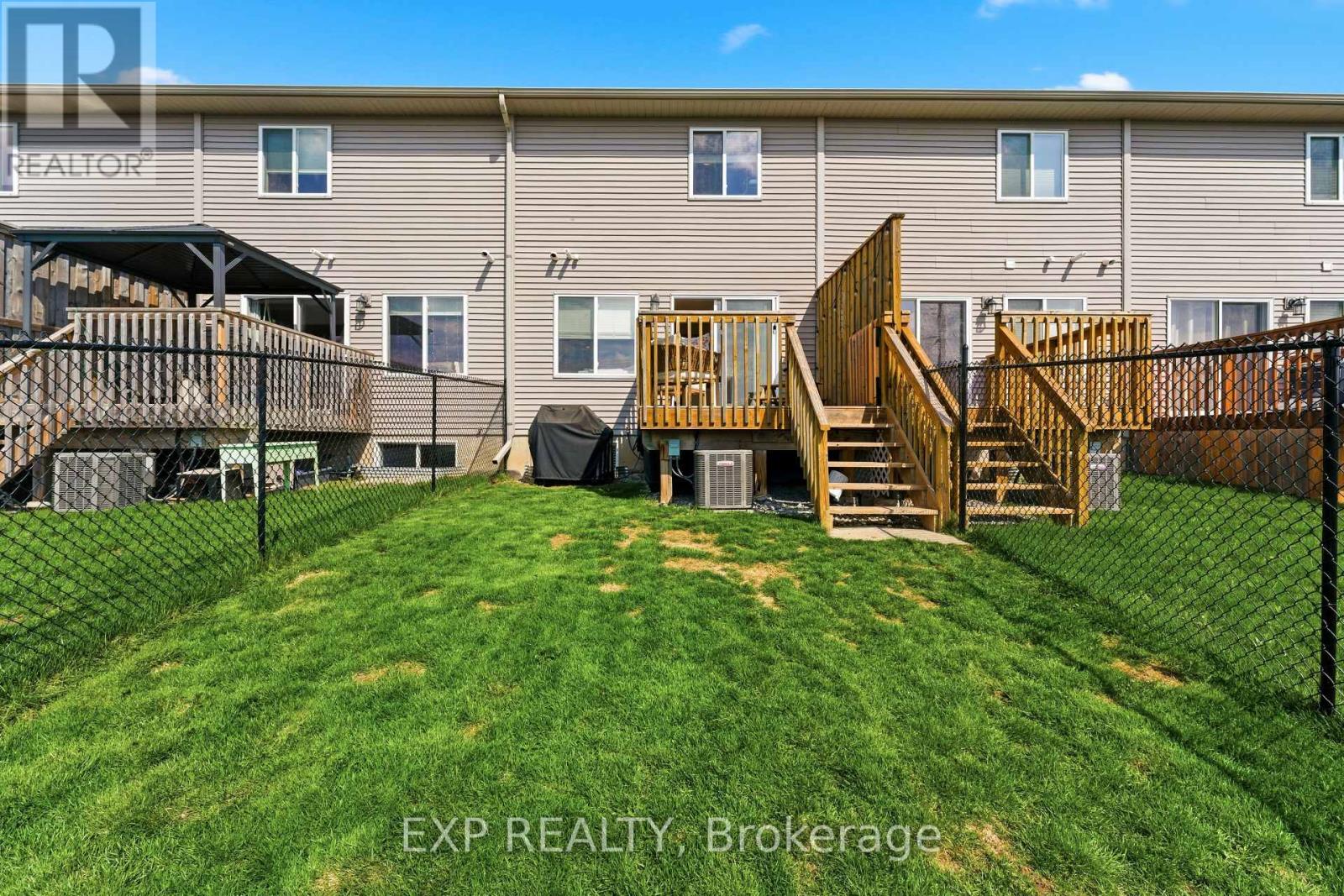 39 Ridgeway Place, Belleville (Belleville Ward), Ontario  K8P 5G3 - Photo 38 - X13038334