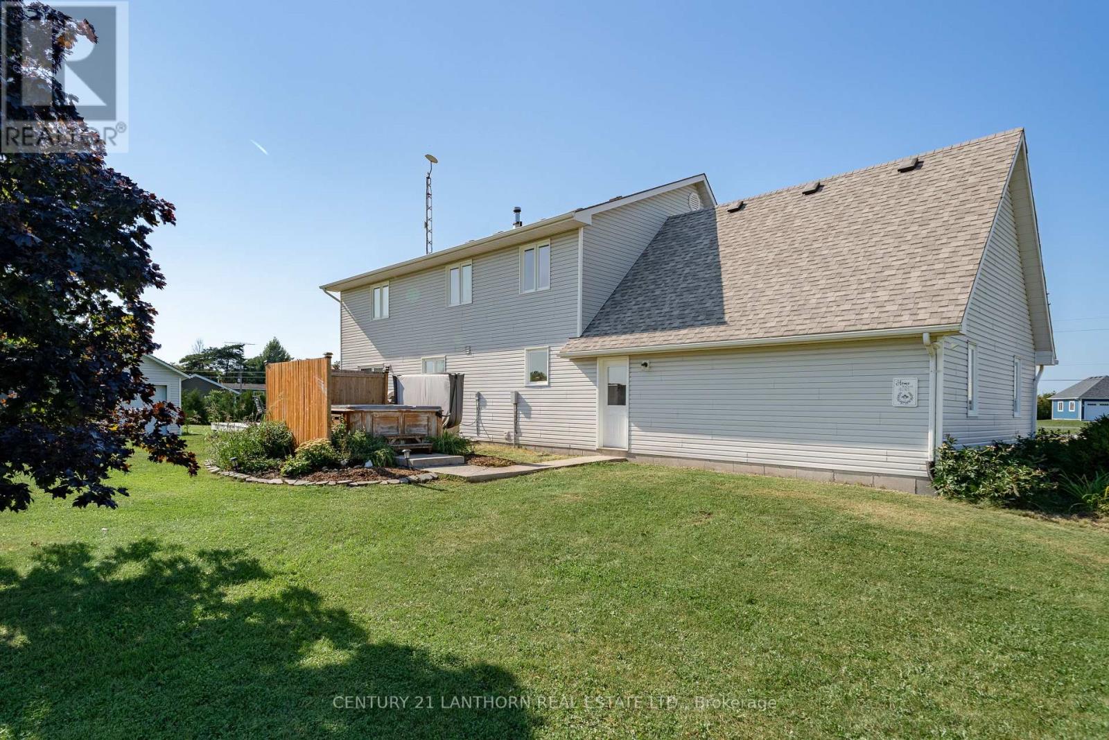 79 Swamp College Road, Prince Edward County (Hillier Ward), Ontario  K0K 2J0 - Photo 28 - X13038354