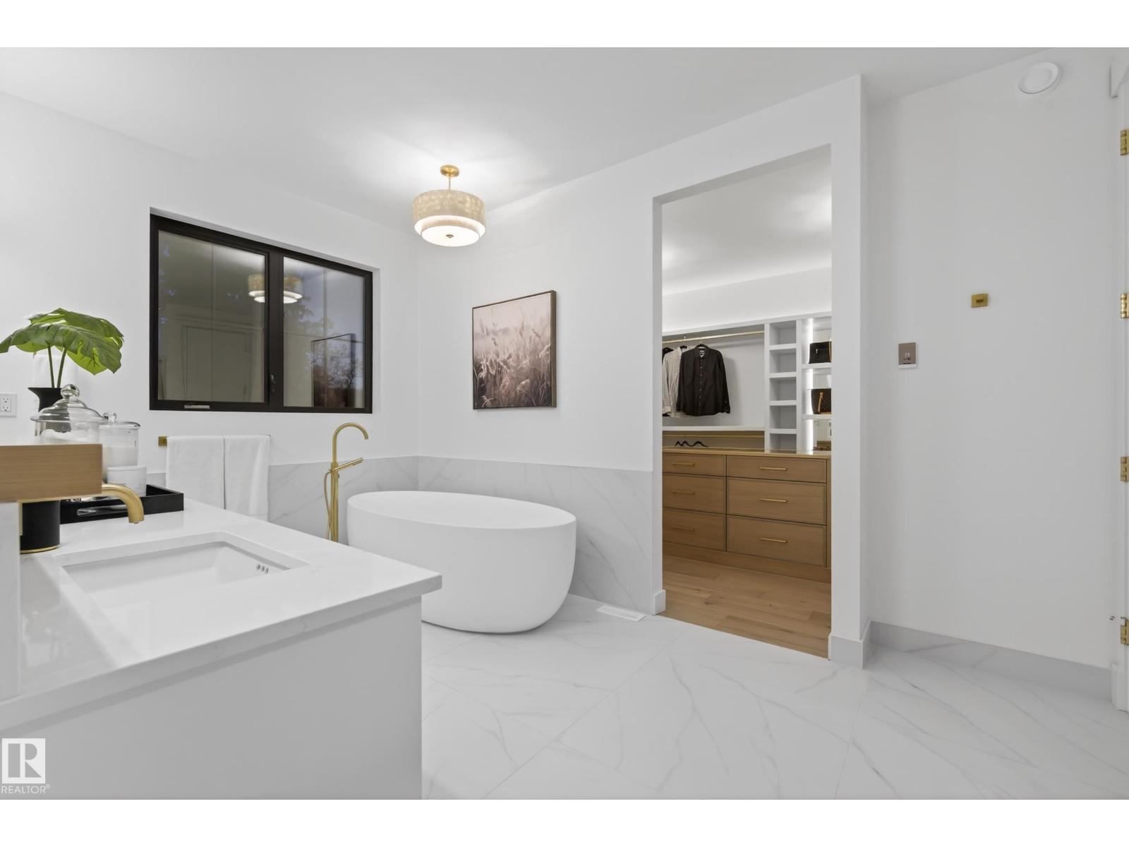 14320 Mackenzie Dr Nw, Edmonton, Alberta  T5R 5V7 - Photo 38 - E4473564