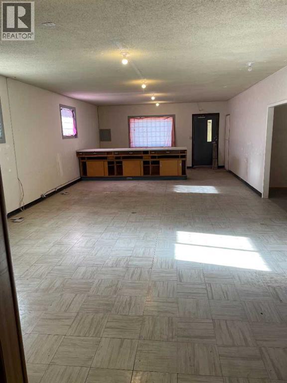 228 Centre Street NE, Langdon, Alberta  T0J 1X2 - Photo 6 - A2299277
