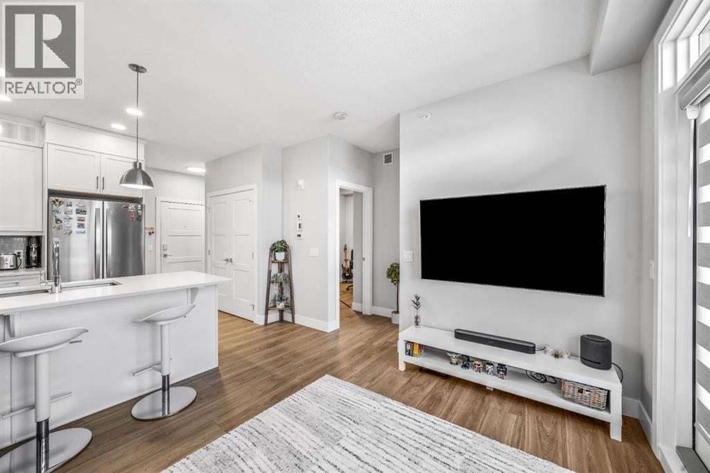 403, 8355 19 Avenue SW, Calgary, Alberta  T3H 6G3 - Photo 8 - A2303688