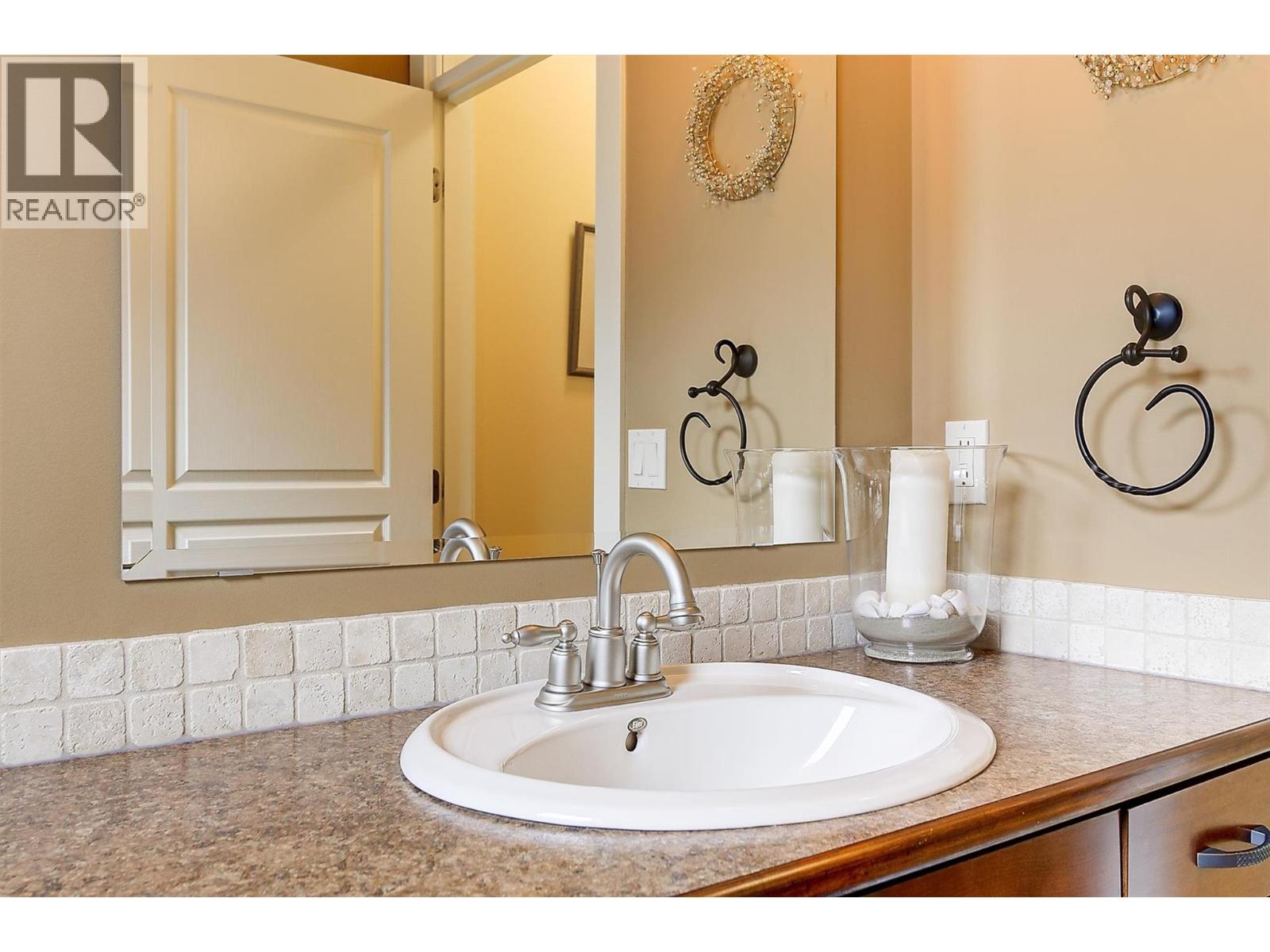 165 Terrace Hill Place, Kelowna, British Columbia  V1V 2T2 - Photo 25 - 10379999