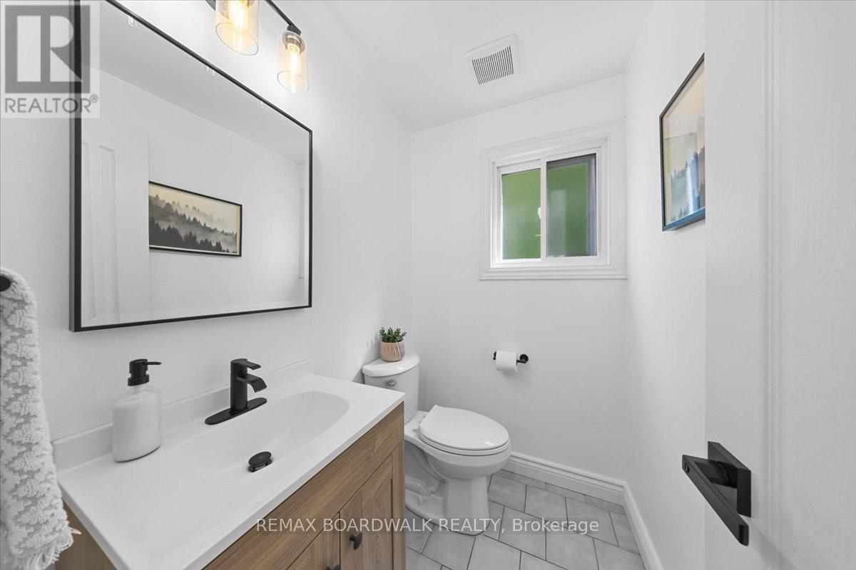 1715 Teakdale Avenue, Ottawa, Ontario  K1C 6M8 - Photo 24 - X13038298