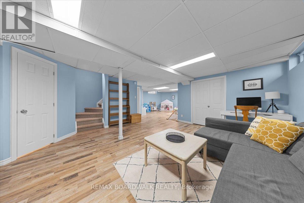 1715 Teakdale Avenue, Ottawa, Ontario  K1C 6M8 - Photo 37 - X13038298