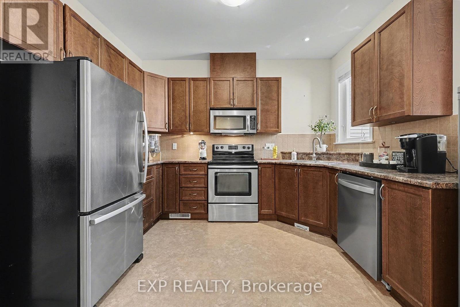 282 Broxburn Crescent, Ottawa, Ontario  K2J 0P1 - Photo 11 - X13038302