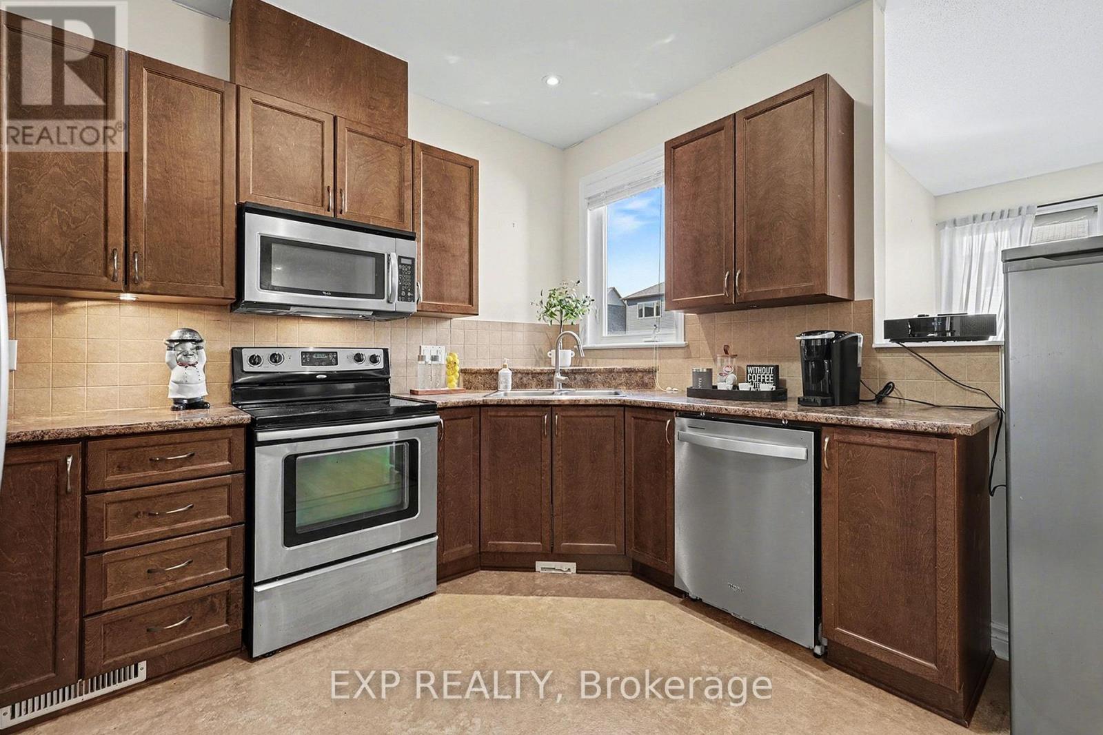 282 Broxburn Crescent, Ottawa, Ontario  K2J 0P1 - Photo 12 - X13038302