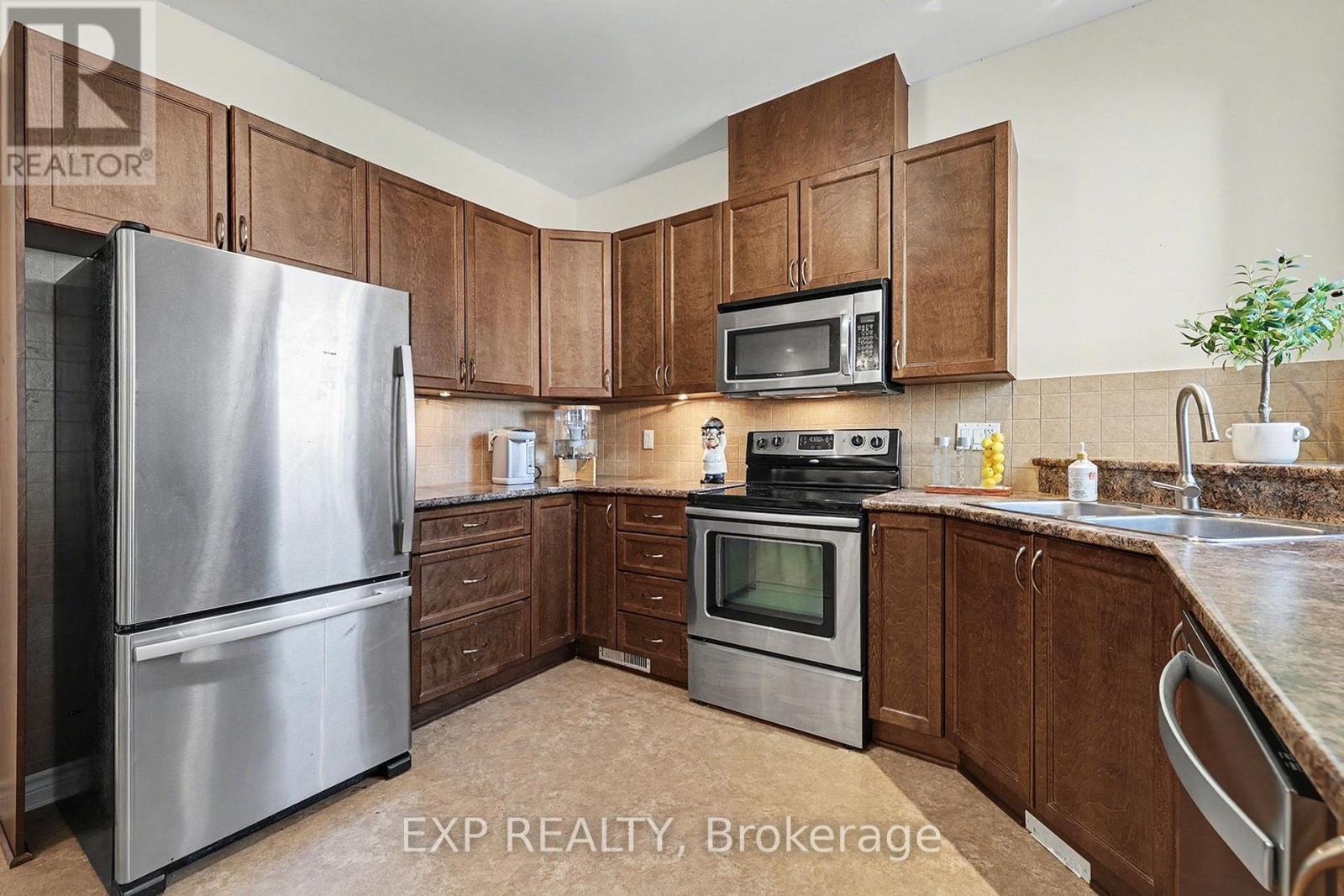 282 Broxburn Crescent, Ottawa, Ontario  K2J 0P1 - Photo 13 - X13038302