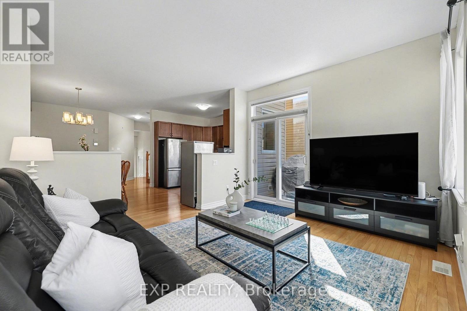 282 Broxburn Crescent, Ottawa, Ontario  K2J 0P1 - Photo 7 - X13038302