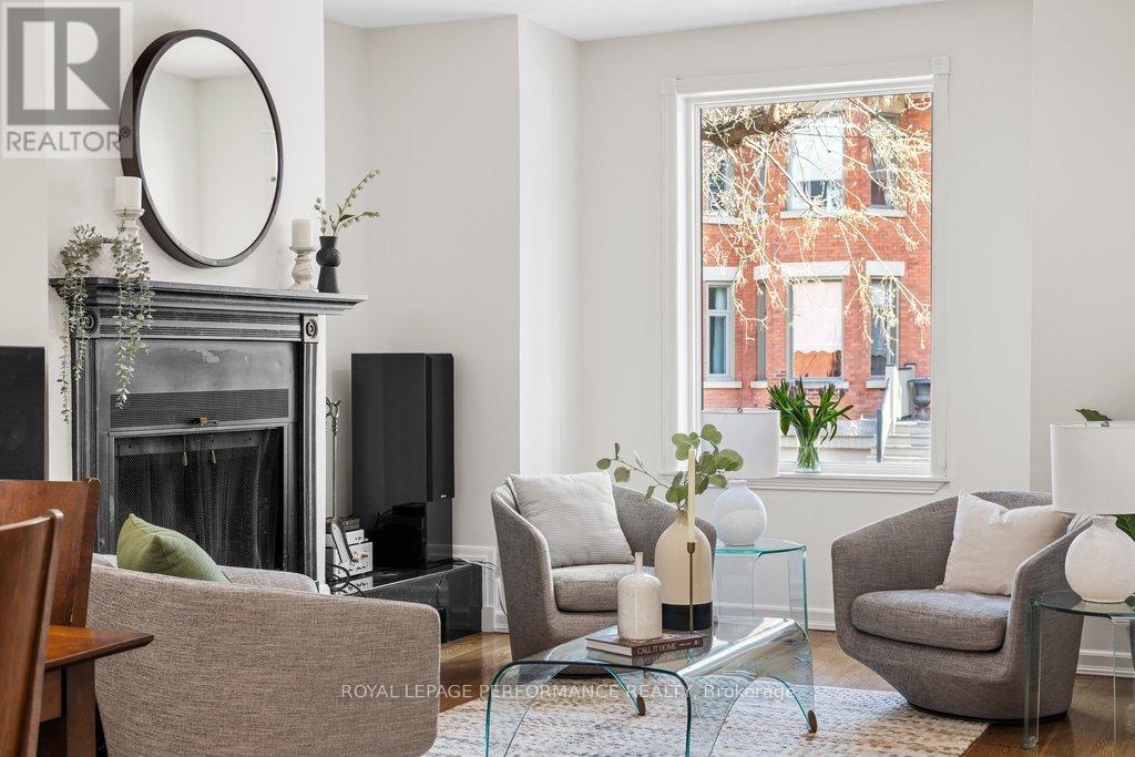 35 Waverley Street, Ottawa, Ontario  K2P 0T7 - Photo 11 - X13038310