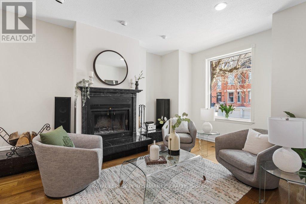 35 Waverley Street, Ottawa, Ontario  K2P 0T7 - Photo 12 - X13038310