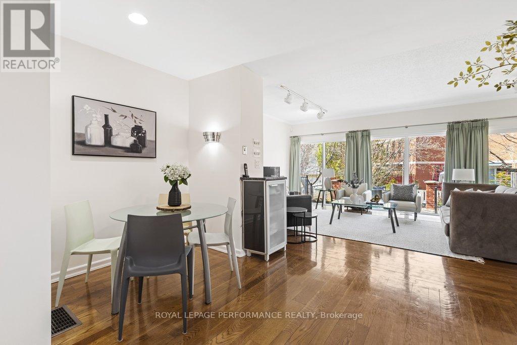 35 Waverley Street, Ottawa, Ontario  K2P 0T7 - Photo 17 - X13038310