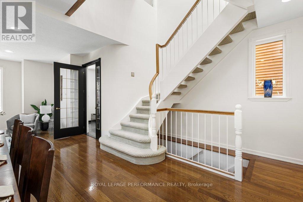 35 Waverley Street, Ottawa, Ontario  K2P 0T7 - Photo 5 - X13038310