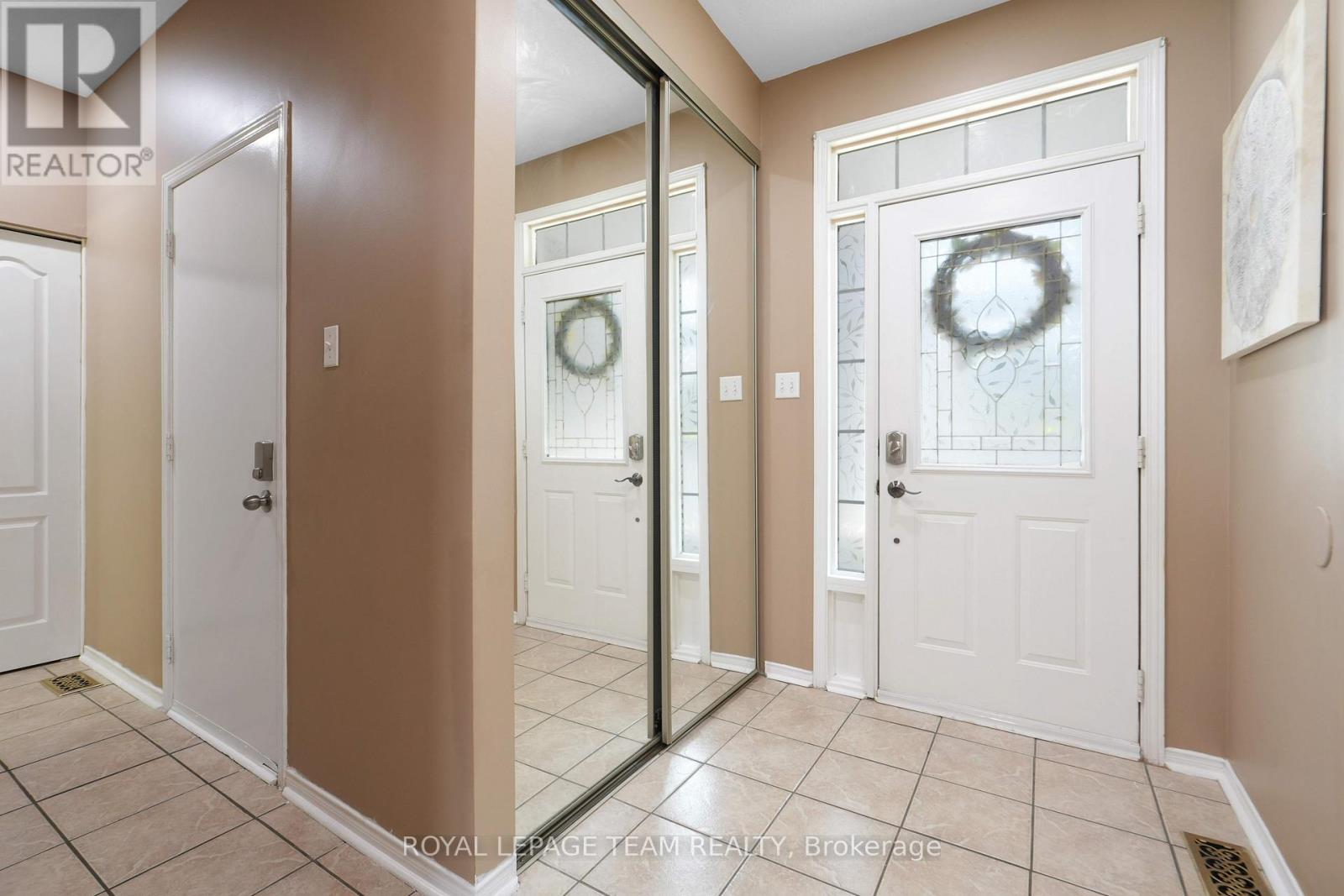 29 Apple Creek Crescent, Ottawa, Ontario  K2M 2N3 - Photo 7 - X13038326