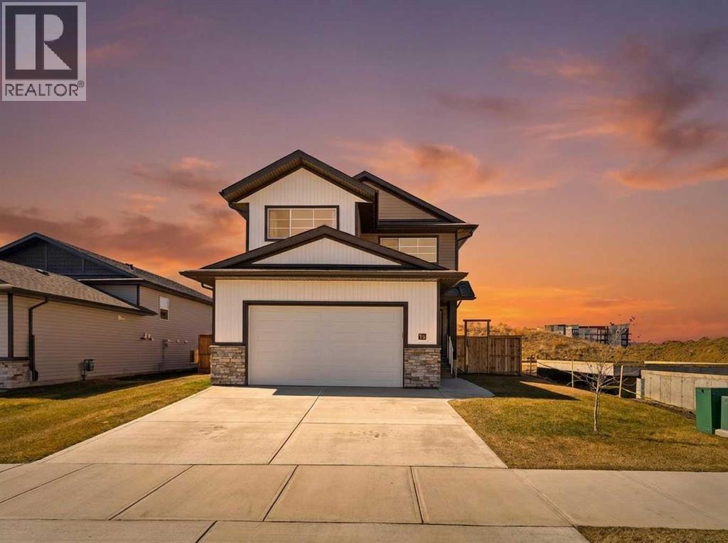 56 Trinity Street, Lacombe, Alberta  T4L 0L1 - Photo 1 - A2304077