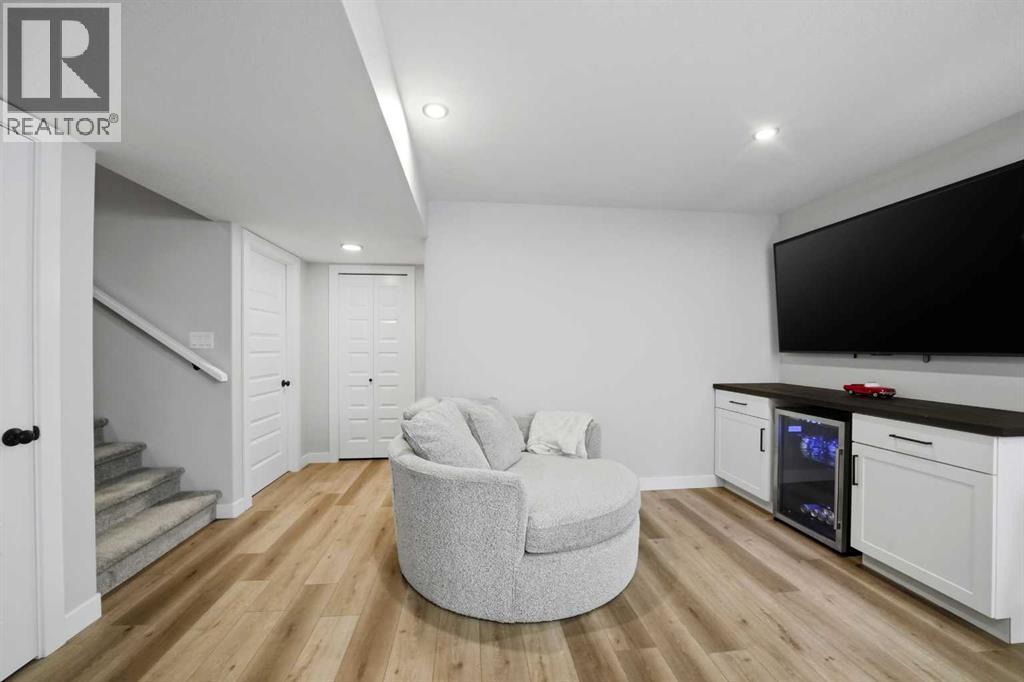 56 Trinity Street, Lacombe, Alberta  T4L 0L1 - Photo 20 - A2304077