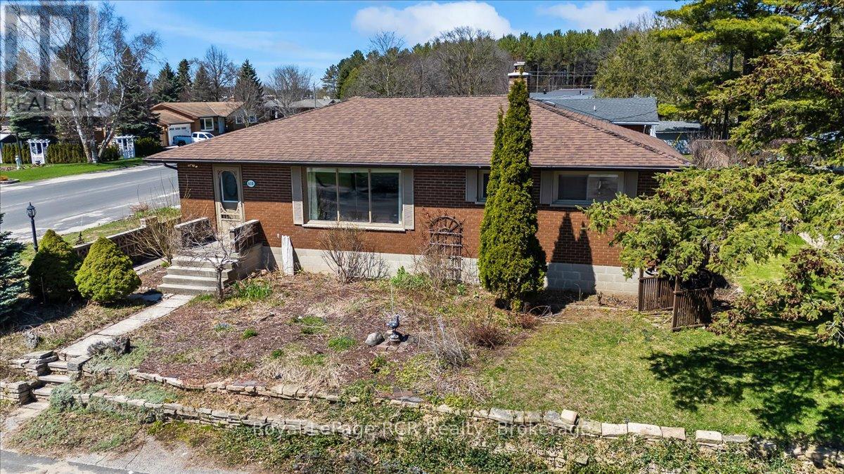 610 13TH STREET, Hanover, Ontario