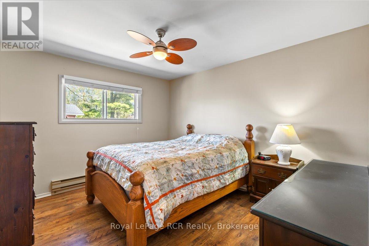 610 13th Street, Hanover, Ontario  N4N 1Y8 - Photo 11 - X13038346