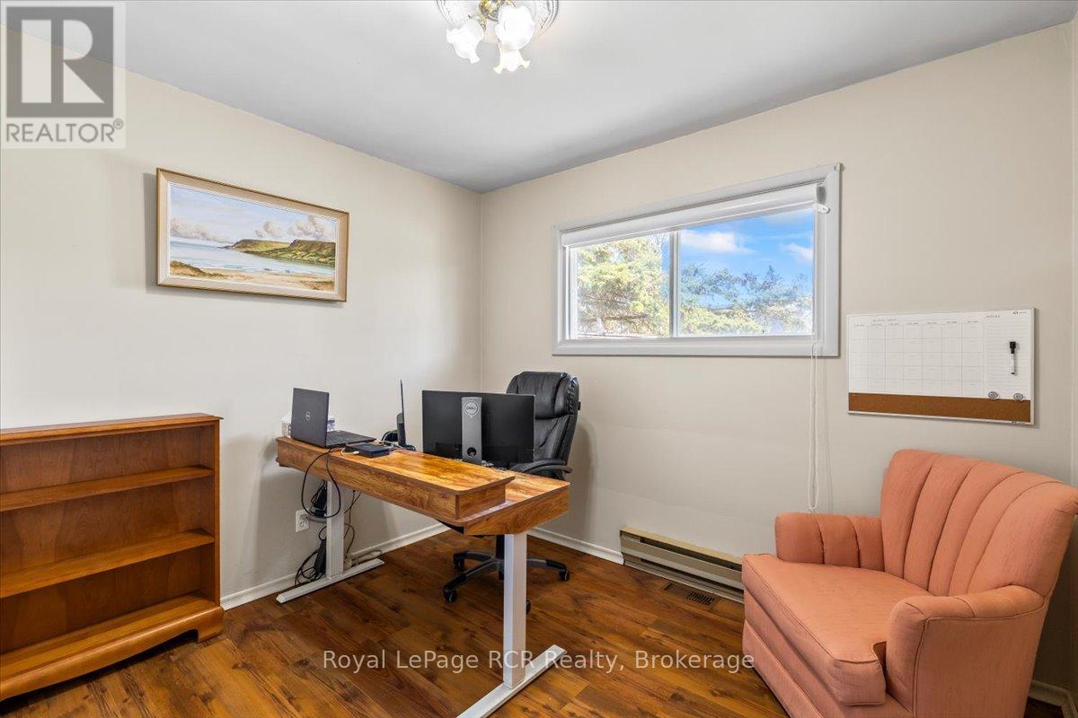 610 13th Street, Hanover, Ontario  N4N 1Y8 - Photo 12 - X13038346