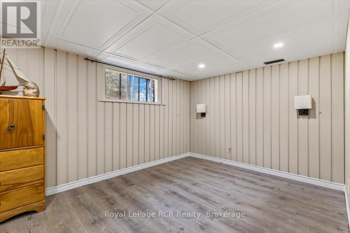 610 13th Street, Hanover, Ontario  N4N 1Y8 - Photo 22 - X13038346