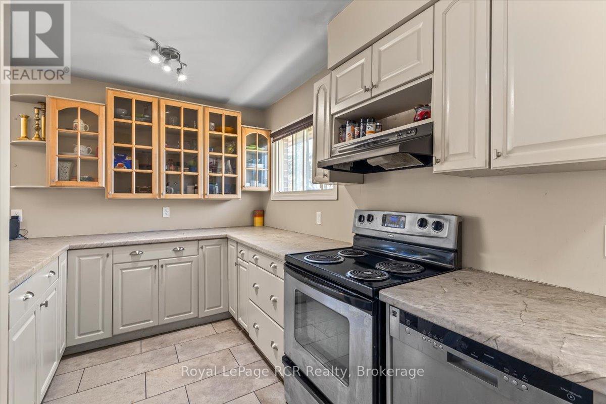 610 13th Street, Hanover, Ontario  N4N 1Y8 - Photo 6 - X13038346