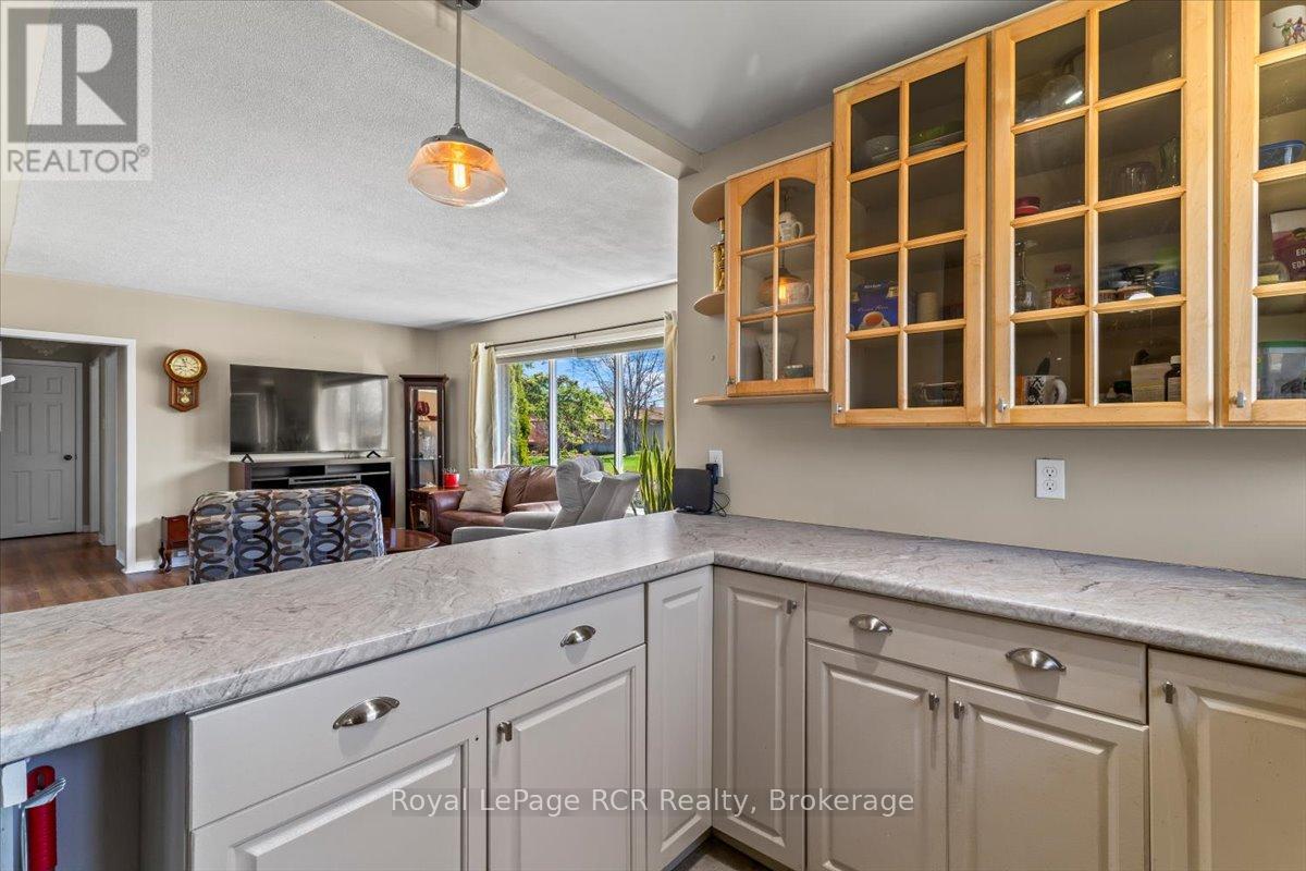 610 13th Street, Hanover, Ontario  N4N 1Y8 - Photo 7 - X13038346