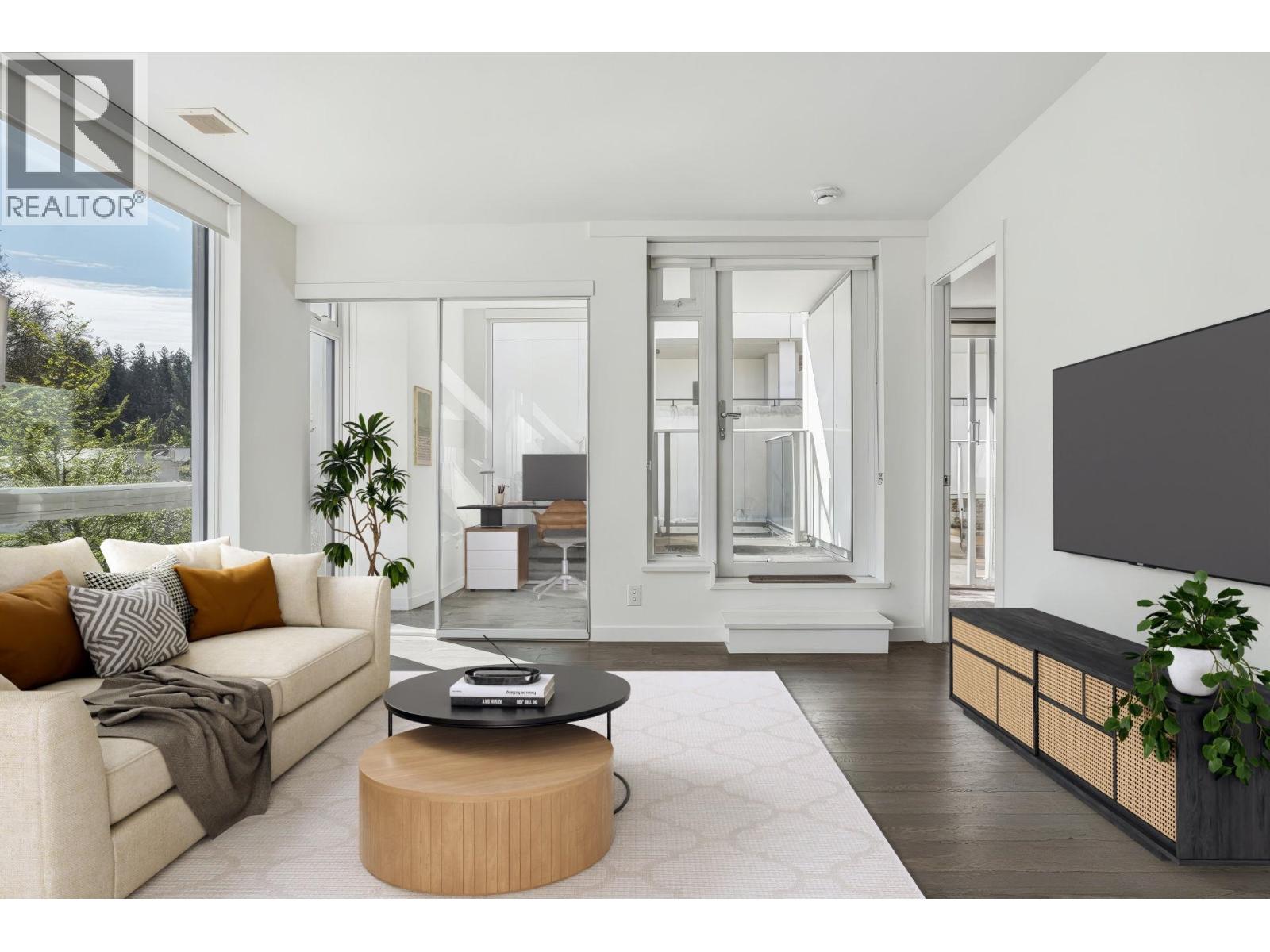 317 5665 Boundary Road, Vancouver, British Columbia  V5R 0E4 - Photo 2 - R3114228