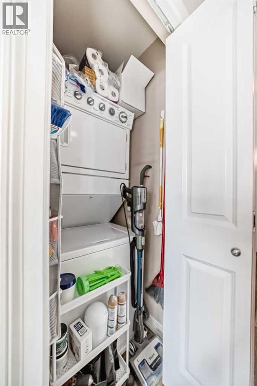 101, 117 Copperpond Common SE, Calgary, Alberta  T2Z 5E2 - Photo 32 - A2302487