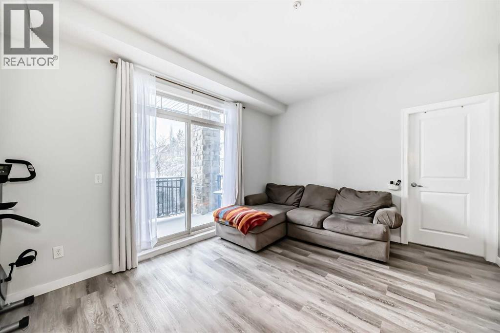 101, 117 Copperpond Common SE, Calgary, Alberta  T2Z 5E2 - Photo 16 - A2302487