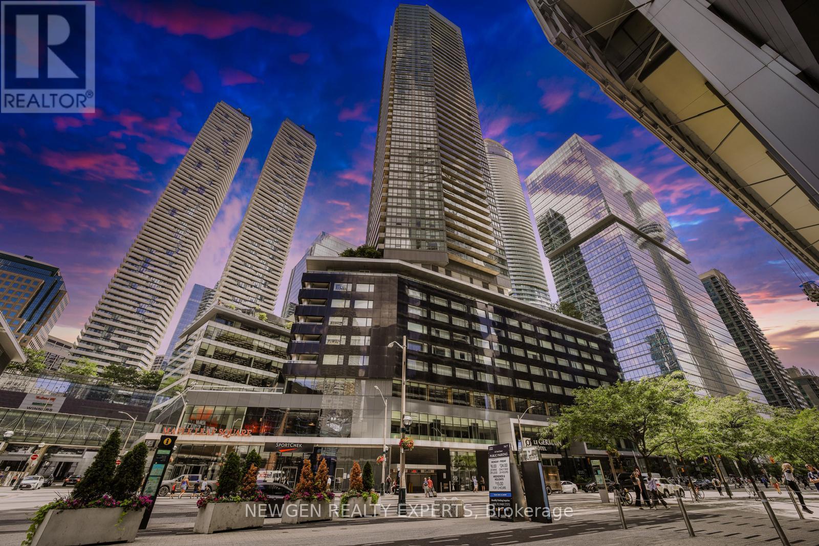 1506 - 55 BREMNER BOULEVARD, Toronto, Ontario