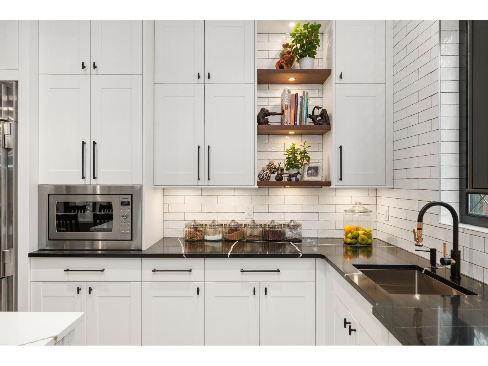 2408 Christopherson Road, Surrey, British Columbia  V4A 5W2 - Photo 14 - R3115375