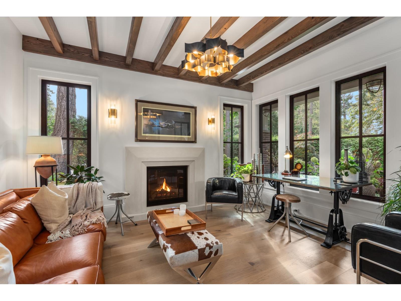 2408 Christopherson Road, Surrey, British Columbia  V4A 5W2 - Photo 5 - R3115375