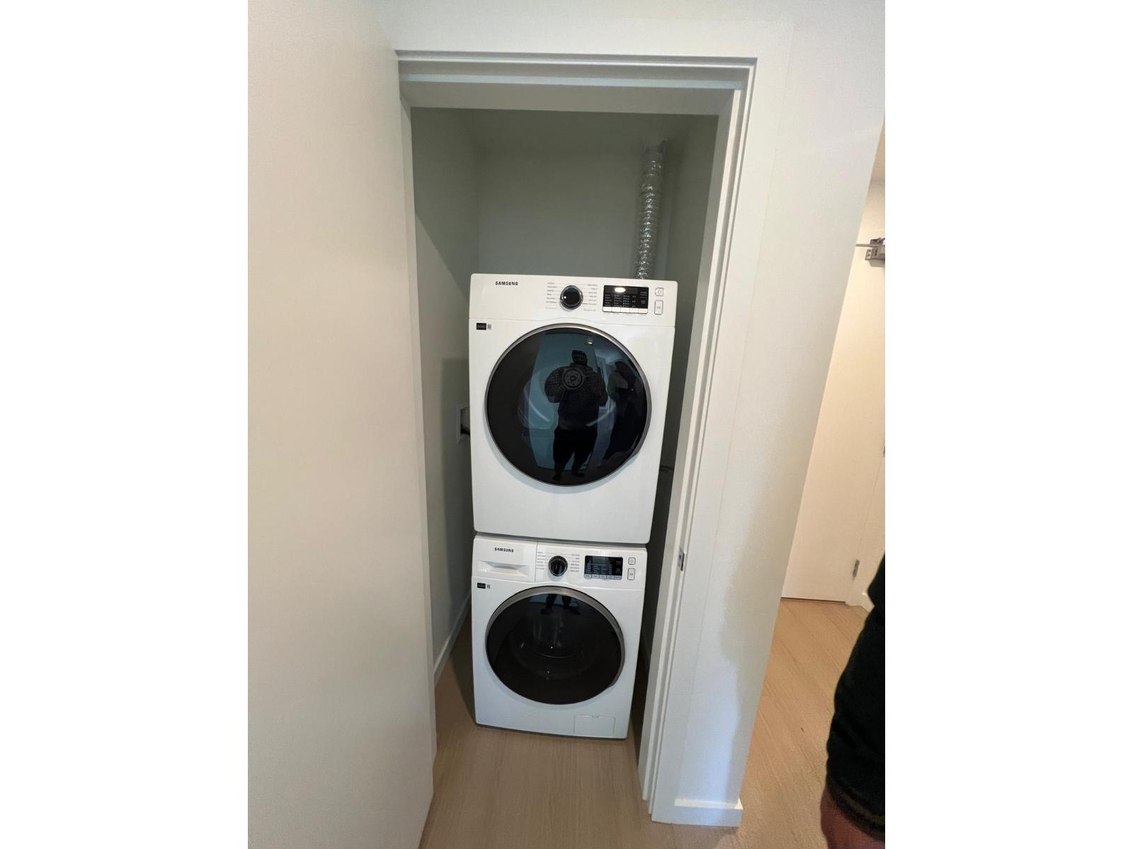 W213 10828 139a Street, Surrey, British Columbia  V3R 0H3 - Photo 8 - R3115381