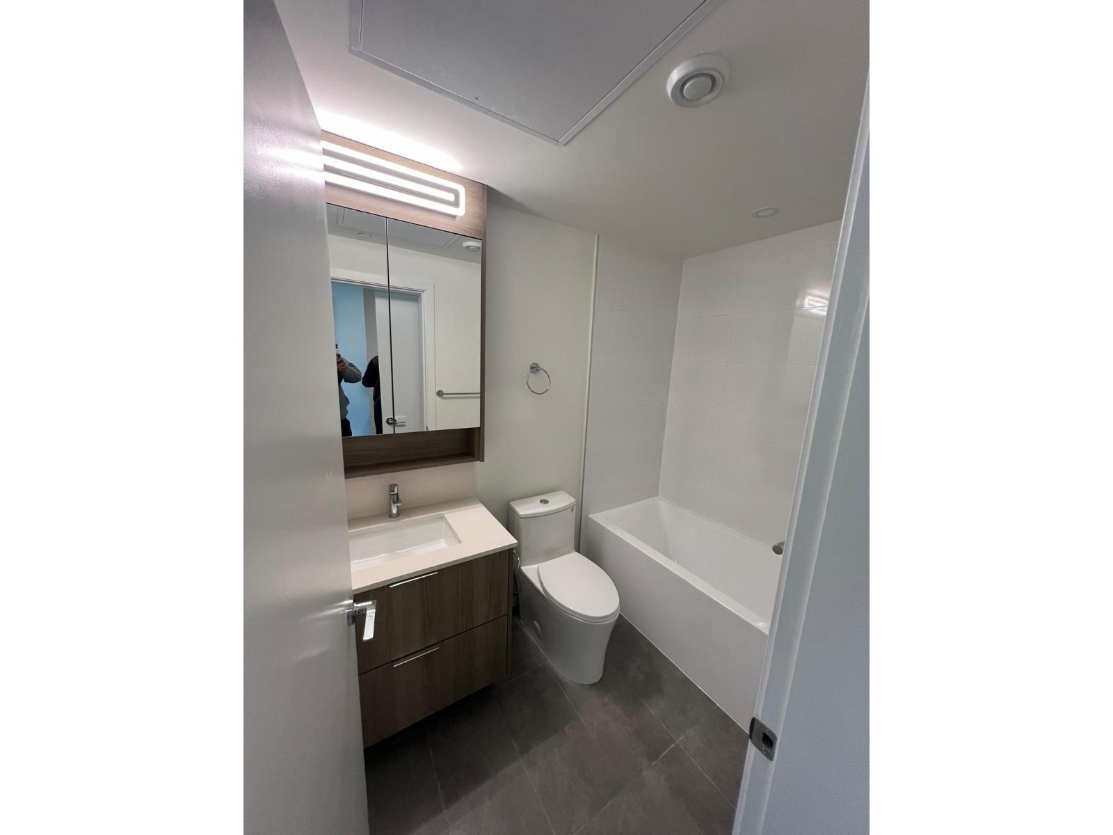 W213 10828 139a Street, Surrey, British Columbia  V3R 0H3 - Photo 9 - R3115381